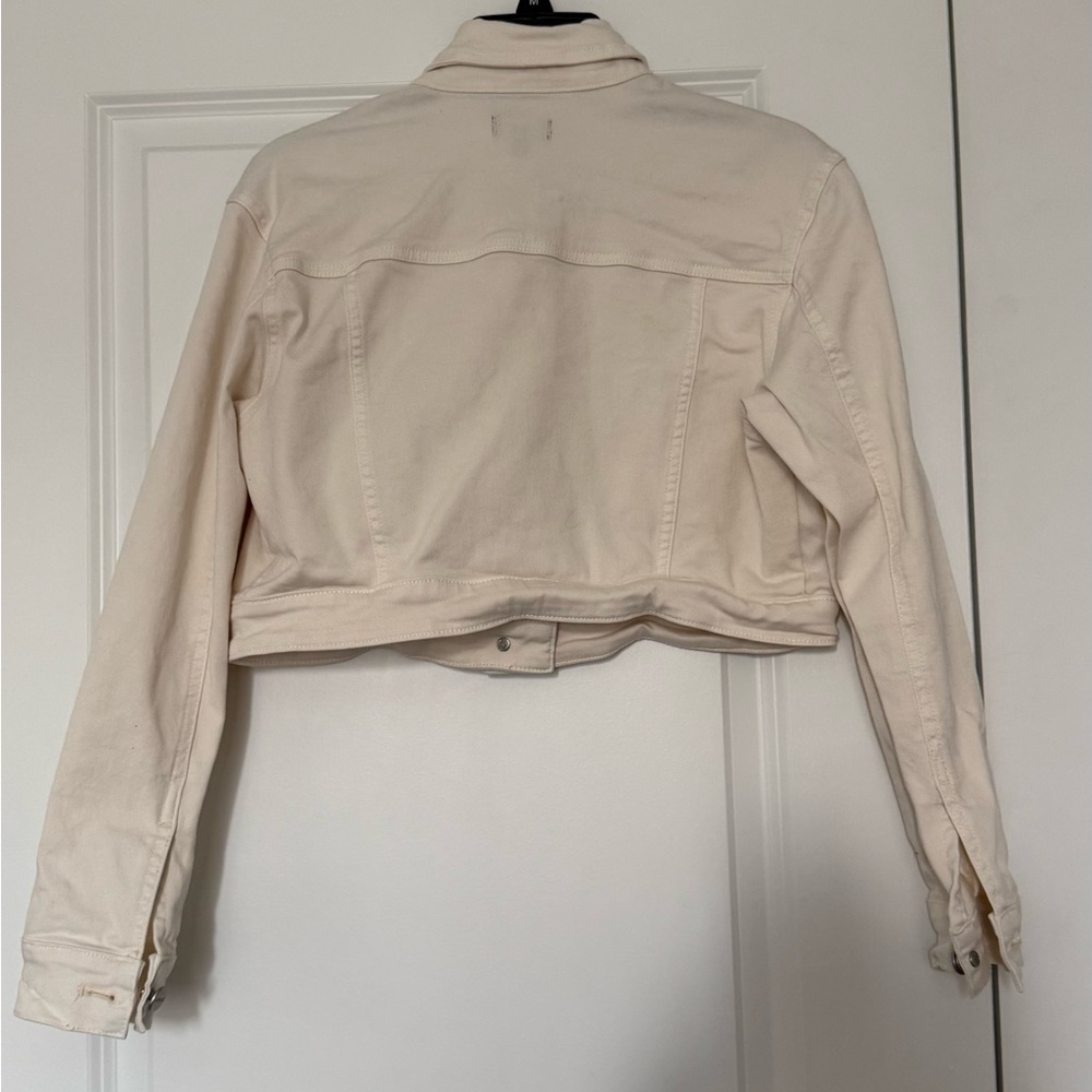 Express Cream Button-Up Jacket - Picture 4 of 5